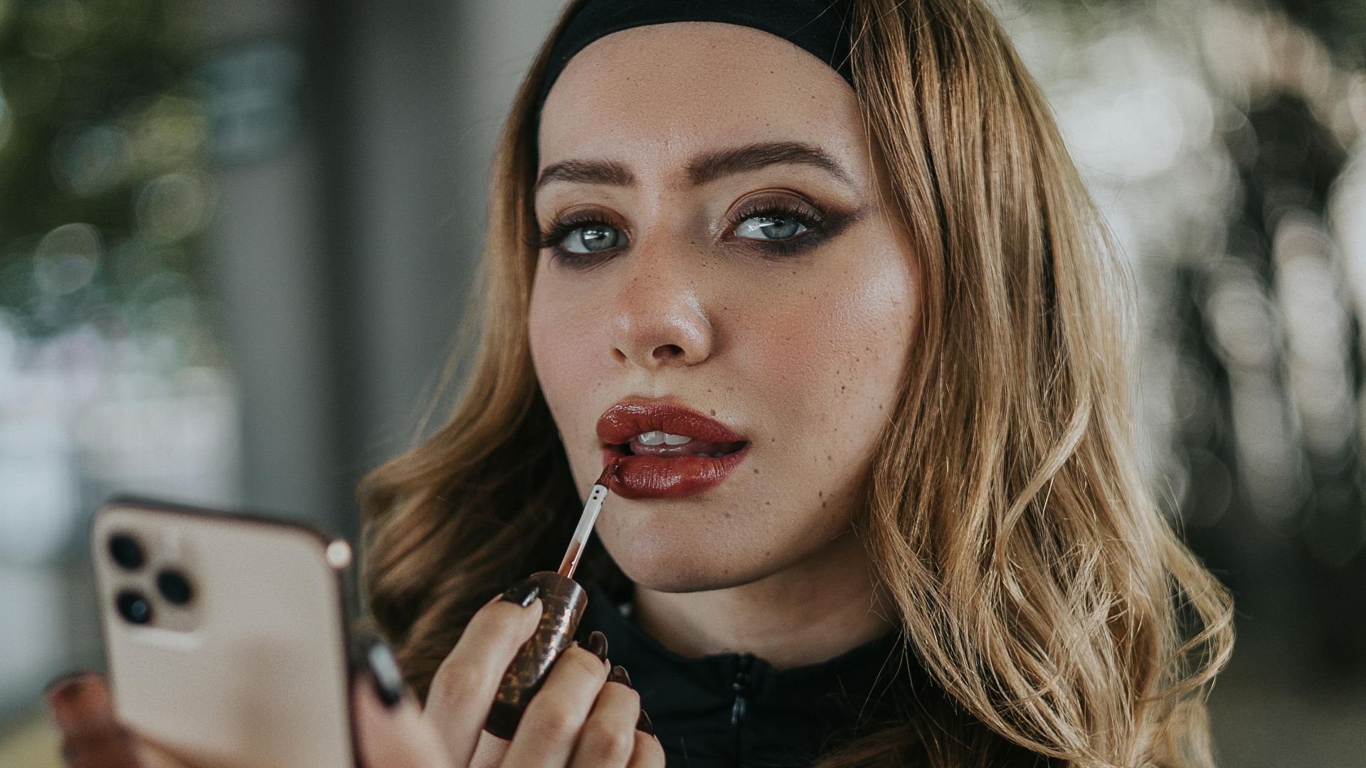 6. Lèvres mates extrêmes