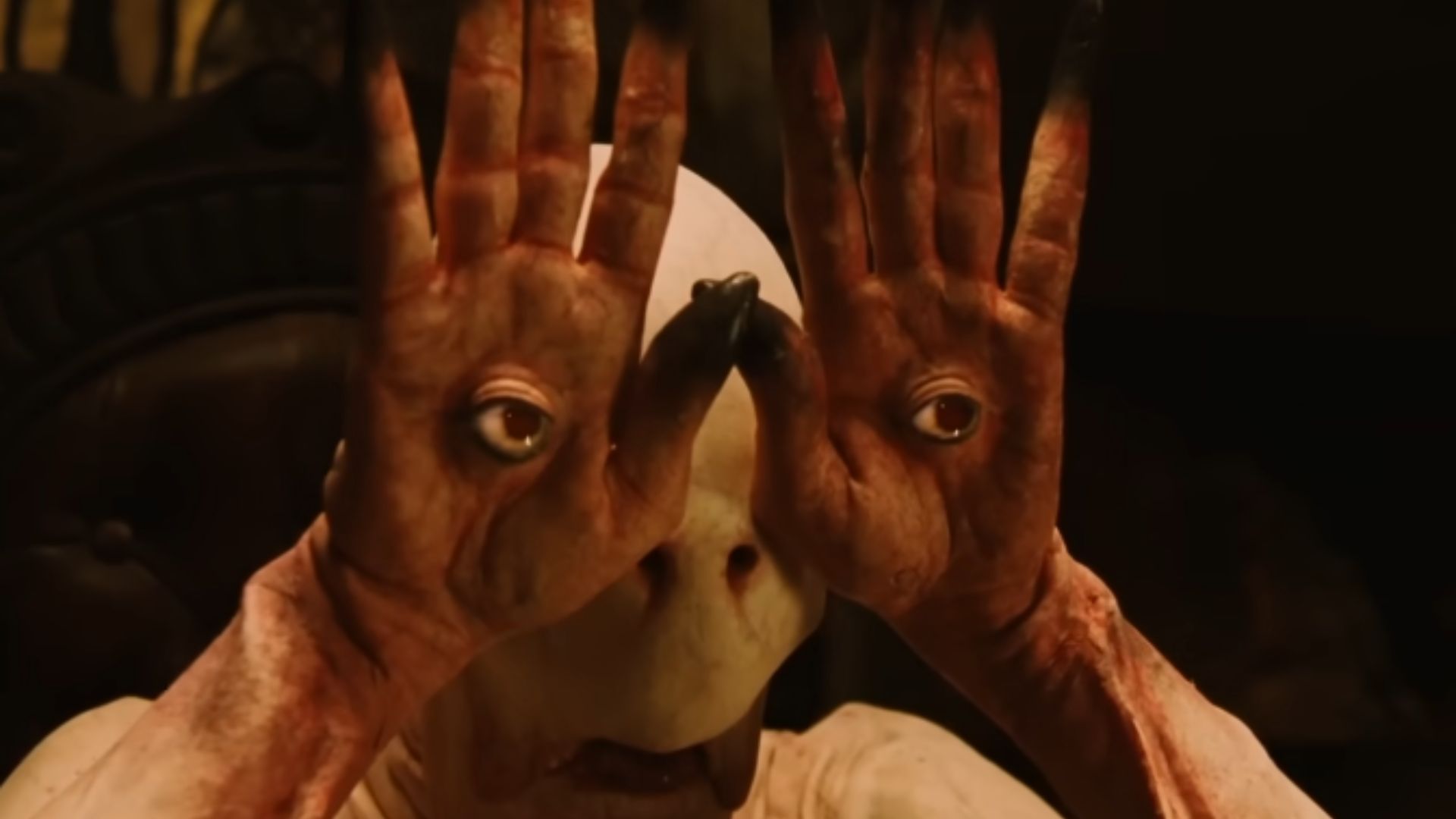 4. Doug Jones dans le rôle de l'homme pâle du Labyrinthe de Pan