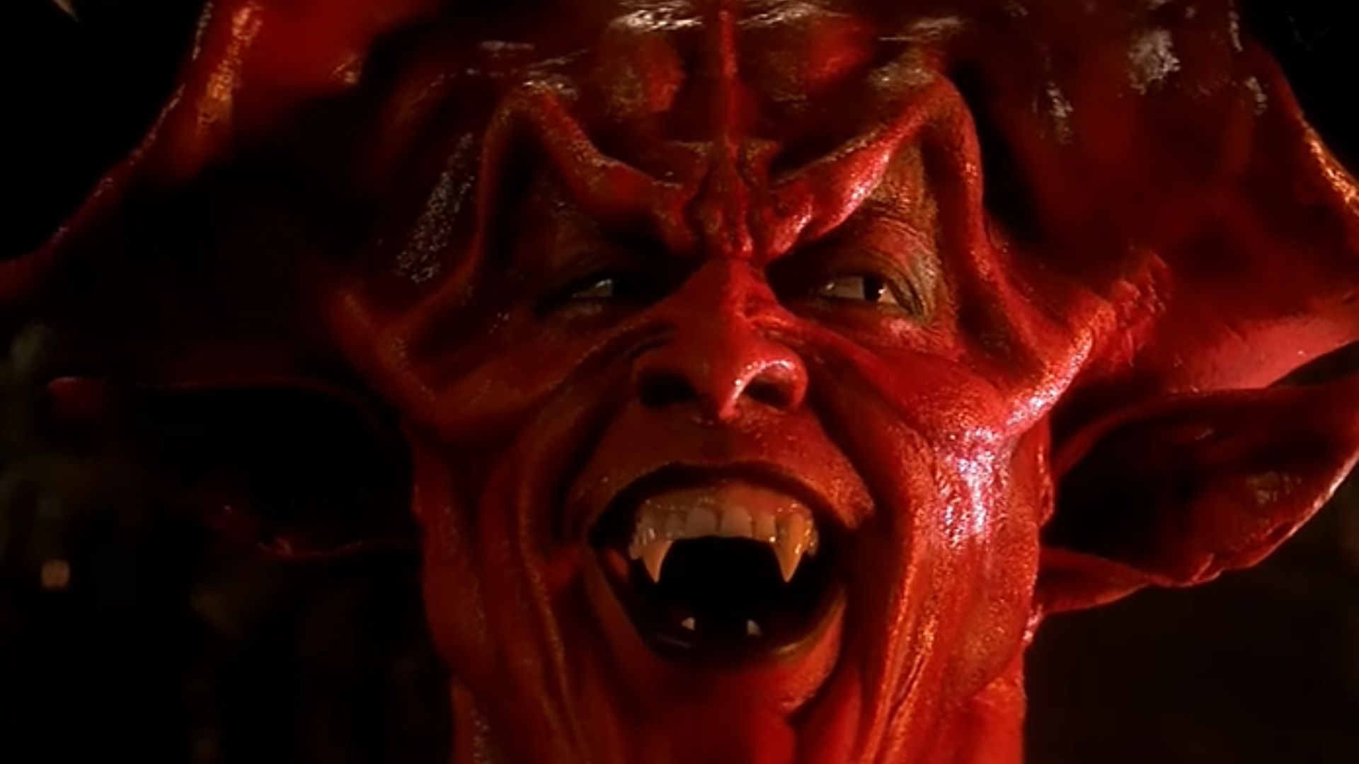8. Tim Curry dans le rôle de Darkness dans Legend