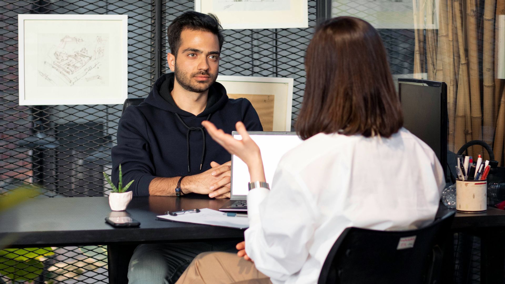 9. Vous êtes constamment la personne "presque"