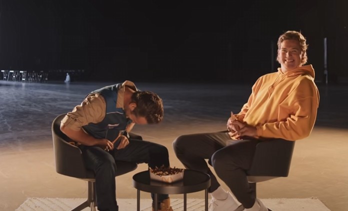 Monty and Mike at Rona: A joke contest to win a poutine