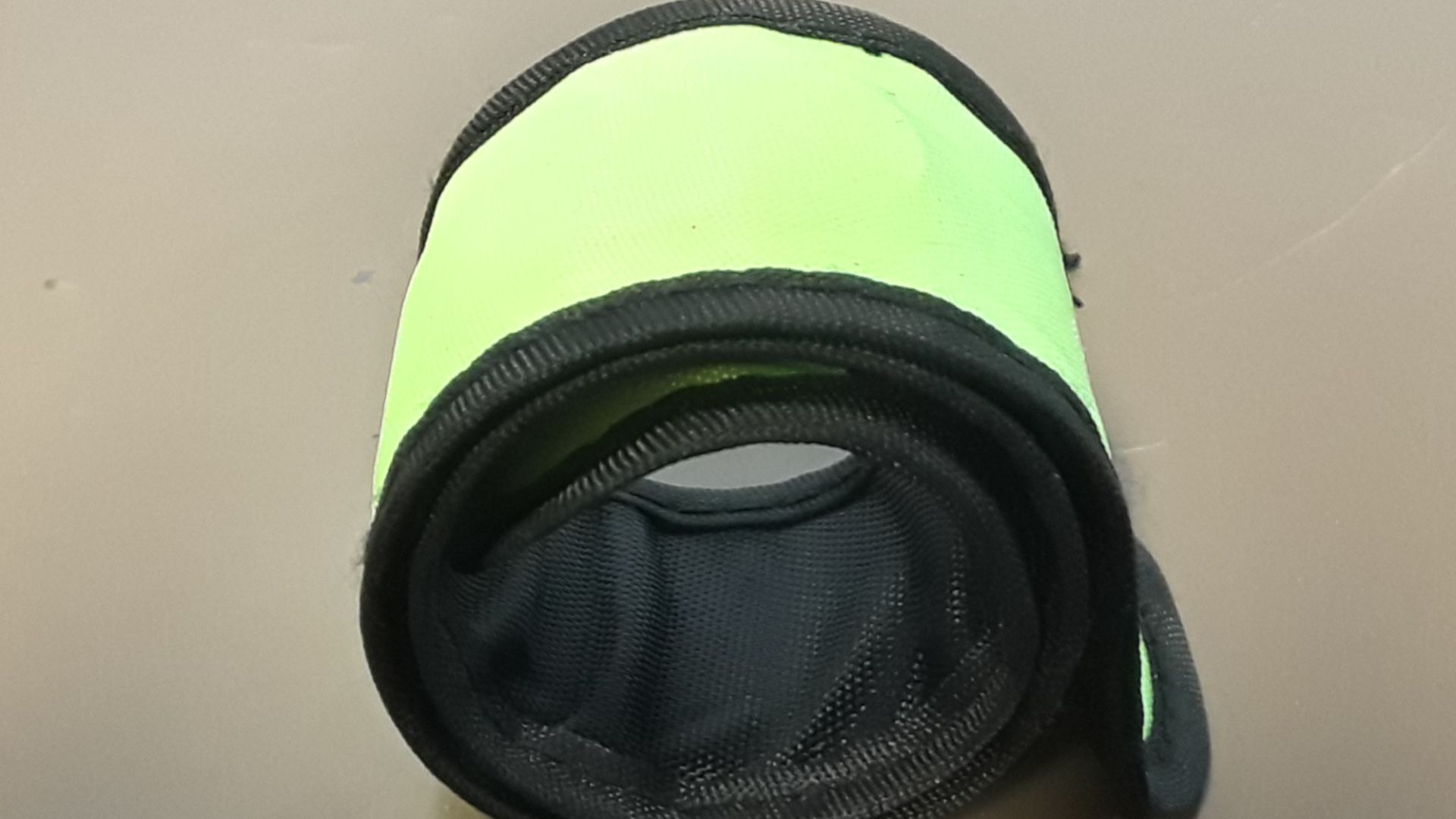 13. Bracelets à claque