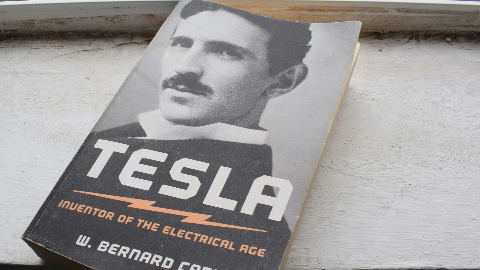 17. Nikola Tesla