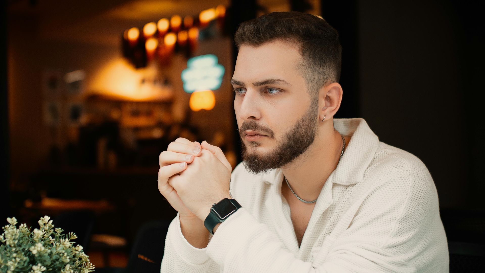 7. Barbe courte en caisson