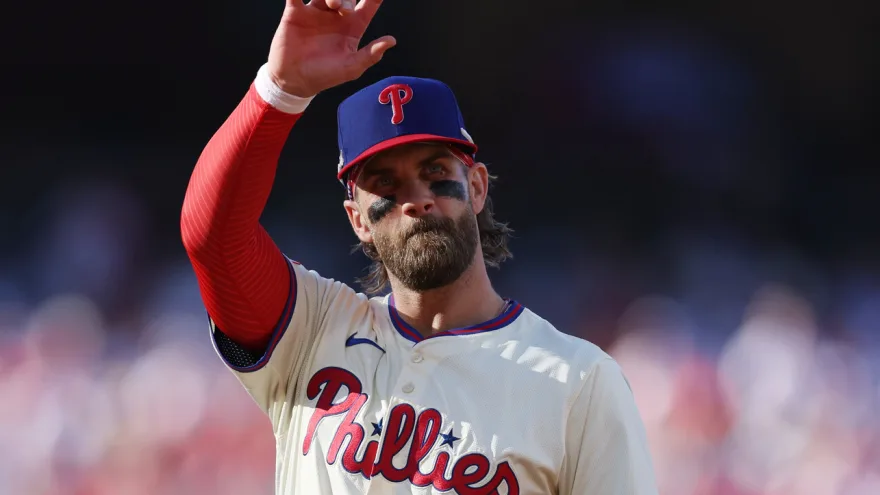 MLB en bref : Bryce Harper menacé | La motivation des Red Sox