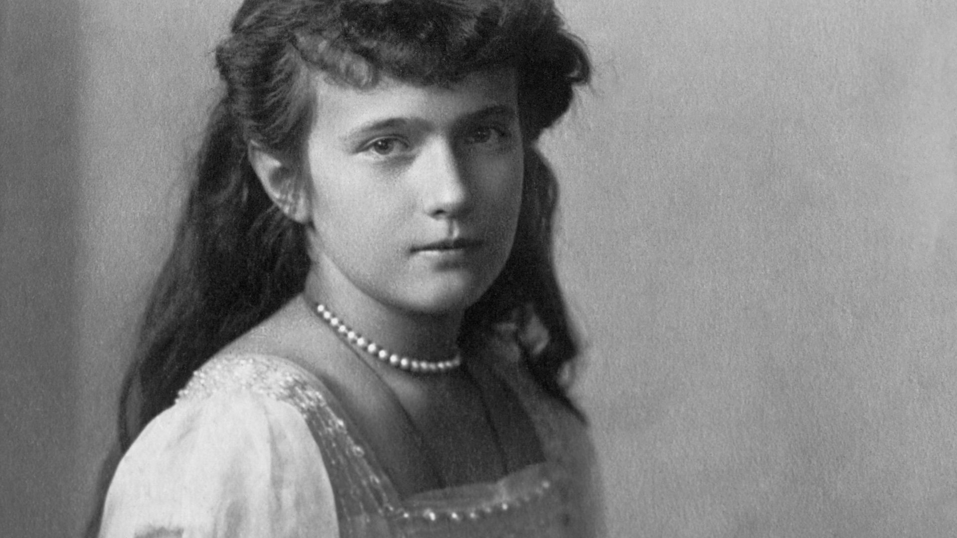 8. Anastasia Romanov a survécu au massacre des Romanov