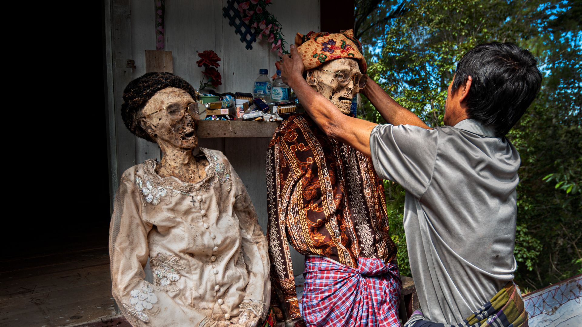 16. Vivre avec les morts en Indonésie