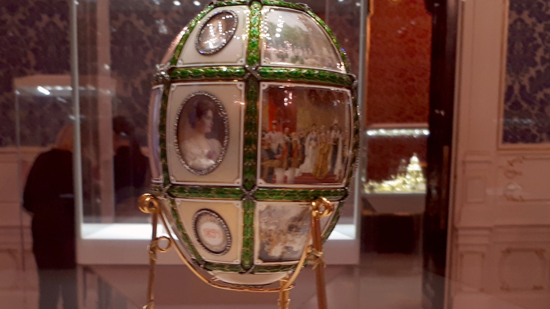 6. L'œuf de Pâques Fabergé du tsar Nicolas II