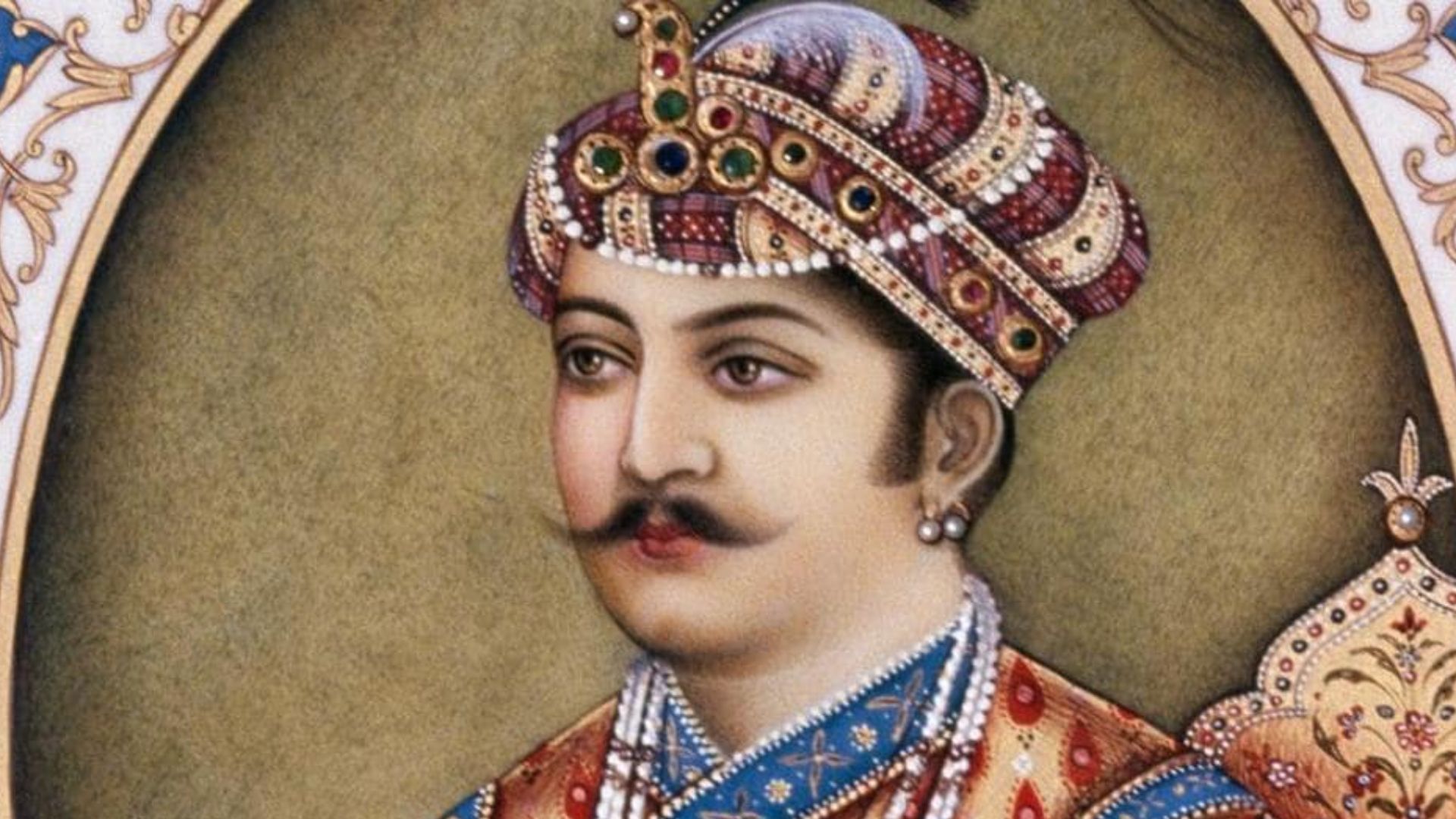 18. Turban orné de bijoux de l'empereur Akbar