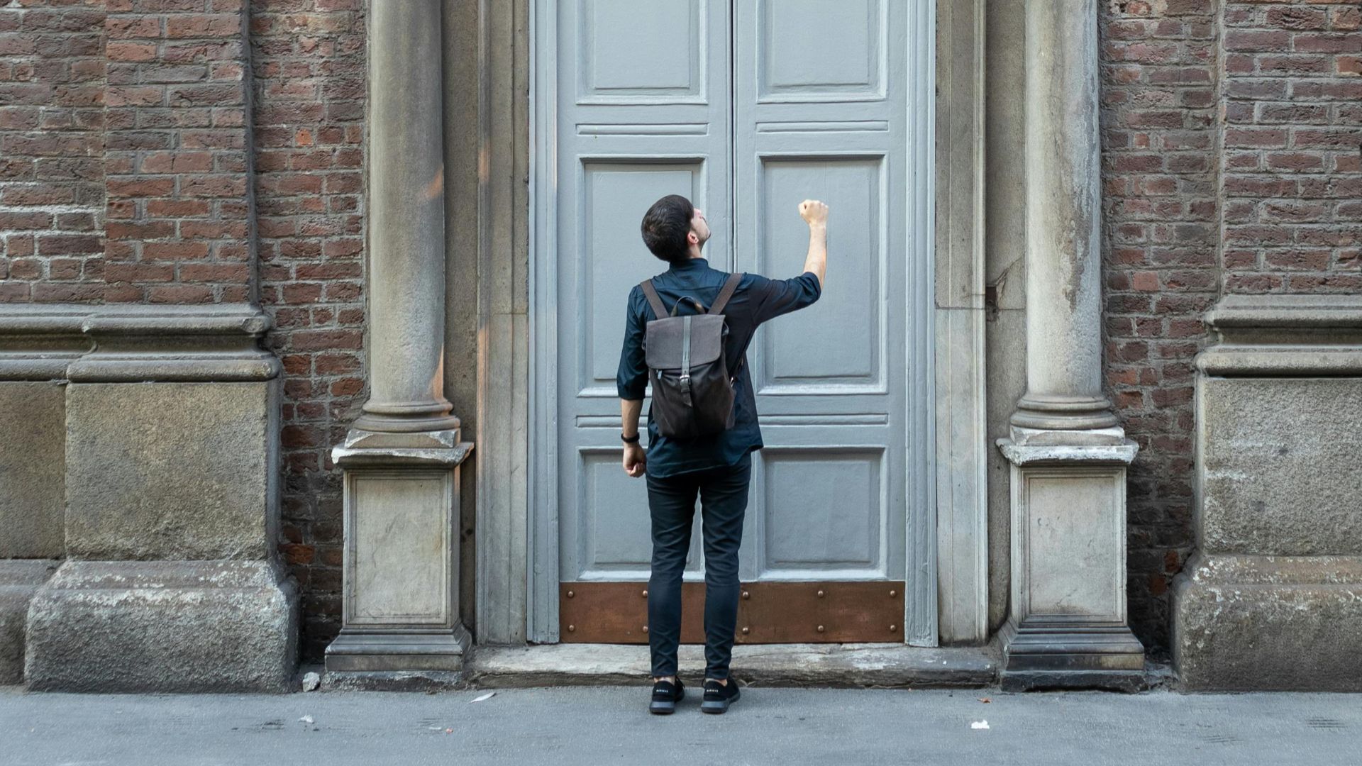 9. Écosse : Laisser des étrangers utiliser vos toilettes