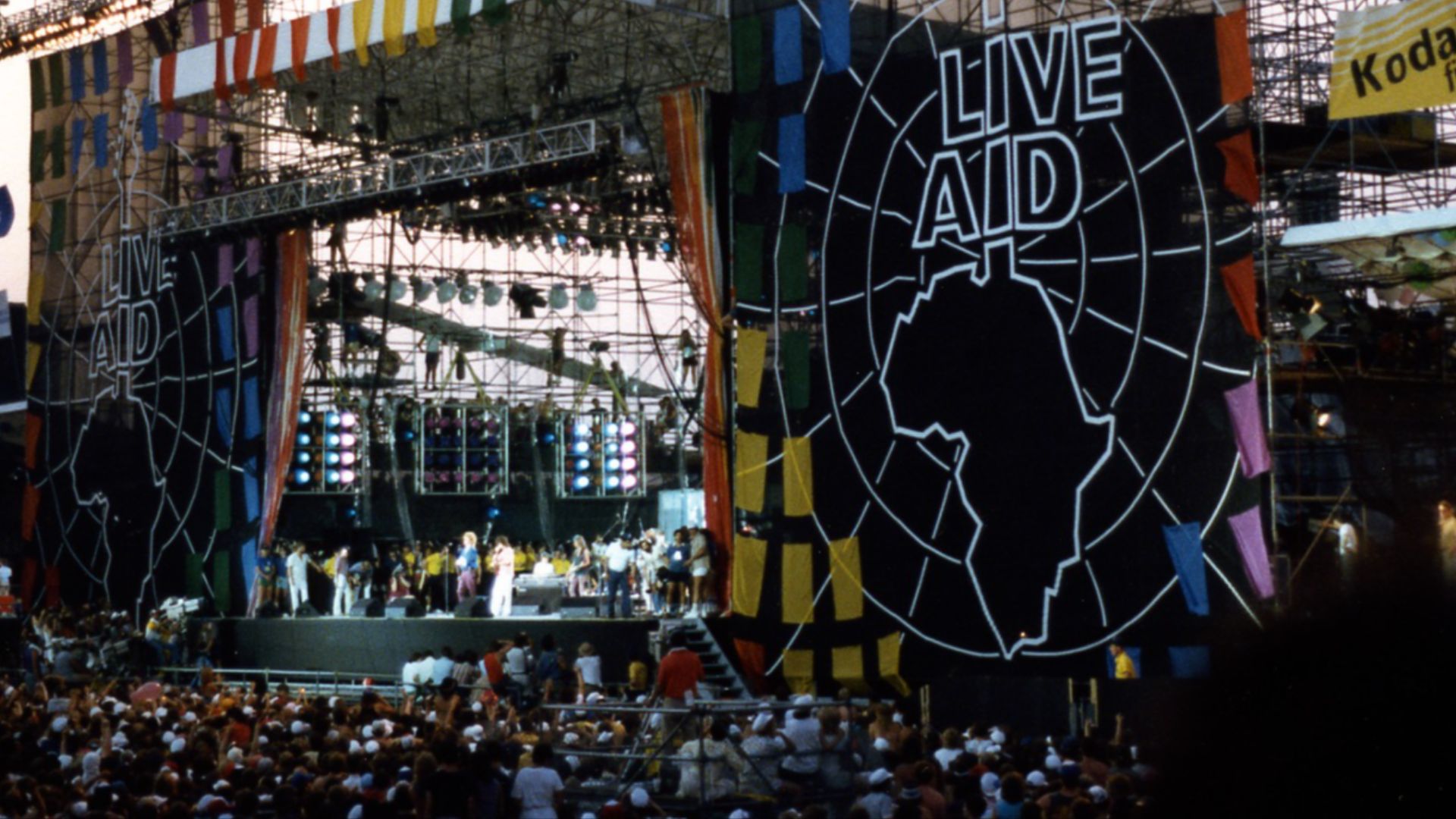 14. Diffusion mondiale de Live Aid (1985)