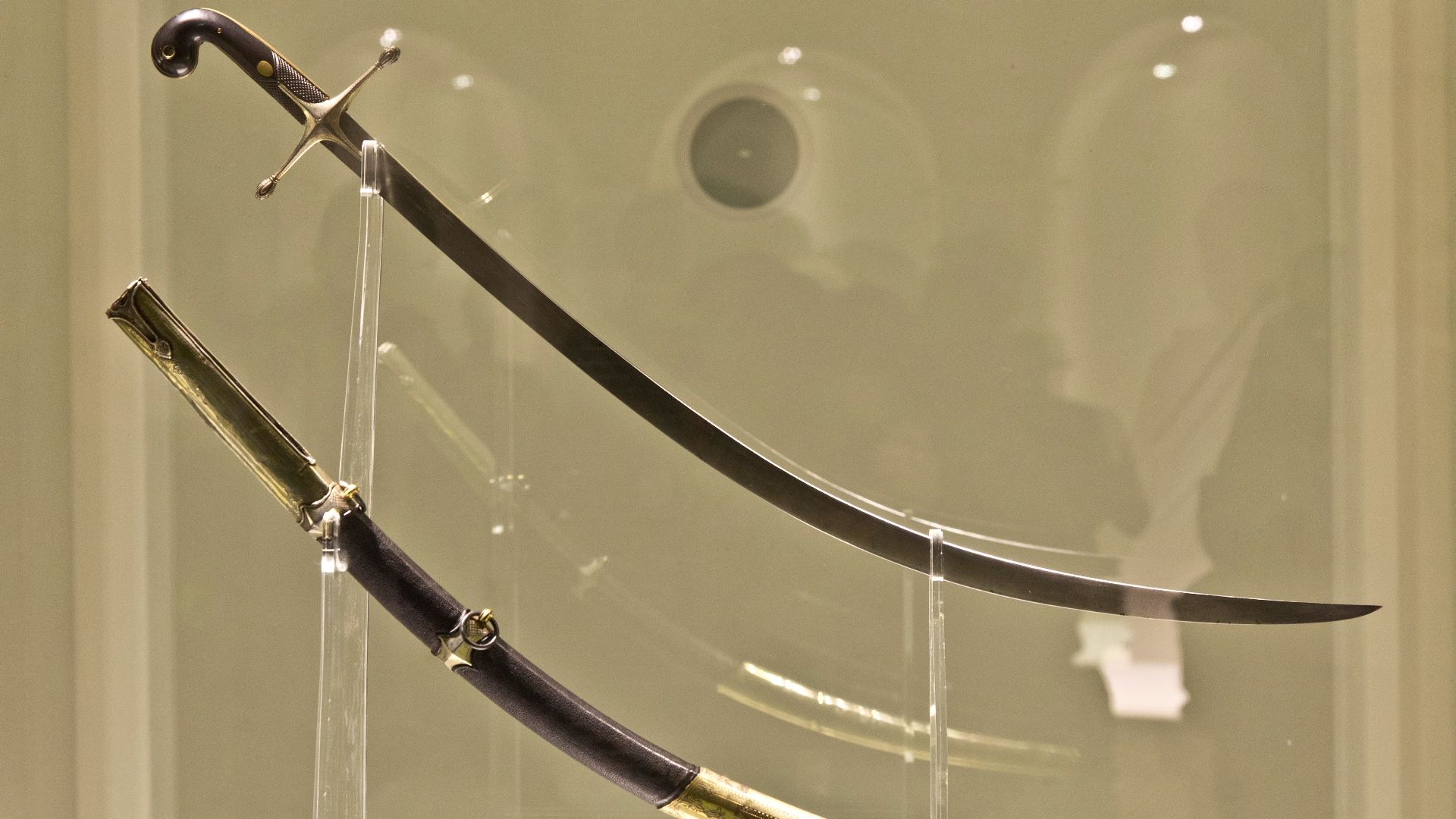 8. Sabre courbé de San Martín