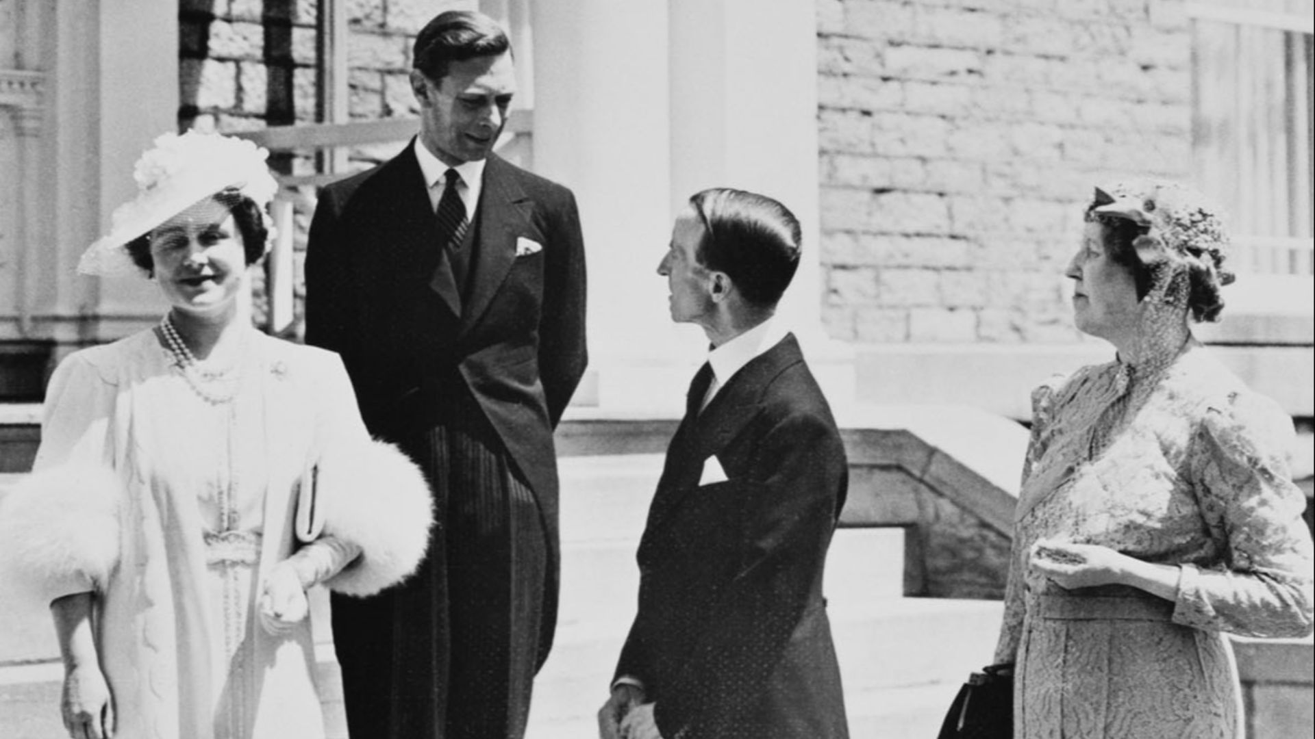 3. Le roi George VI et la reine Elizabeth