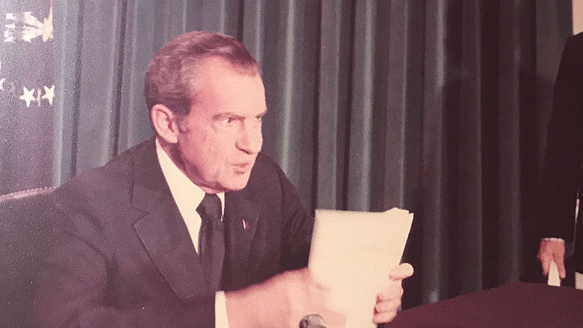 4. Discours de démission de Nixon (1974)