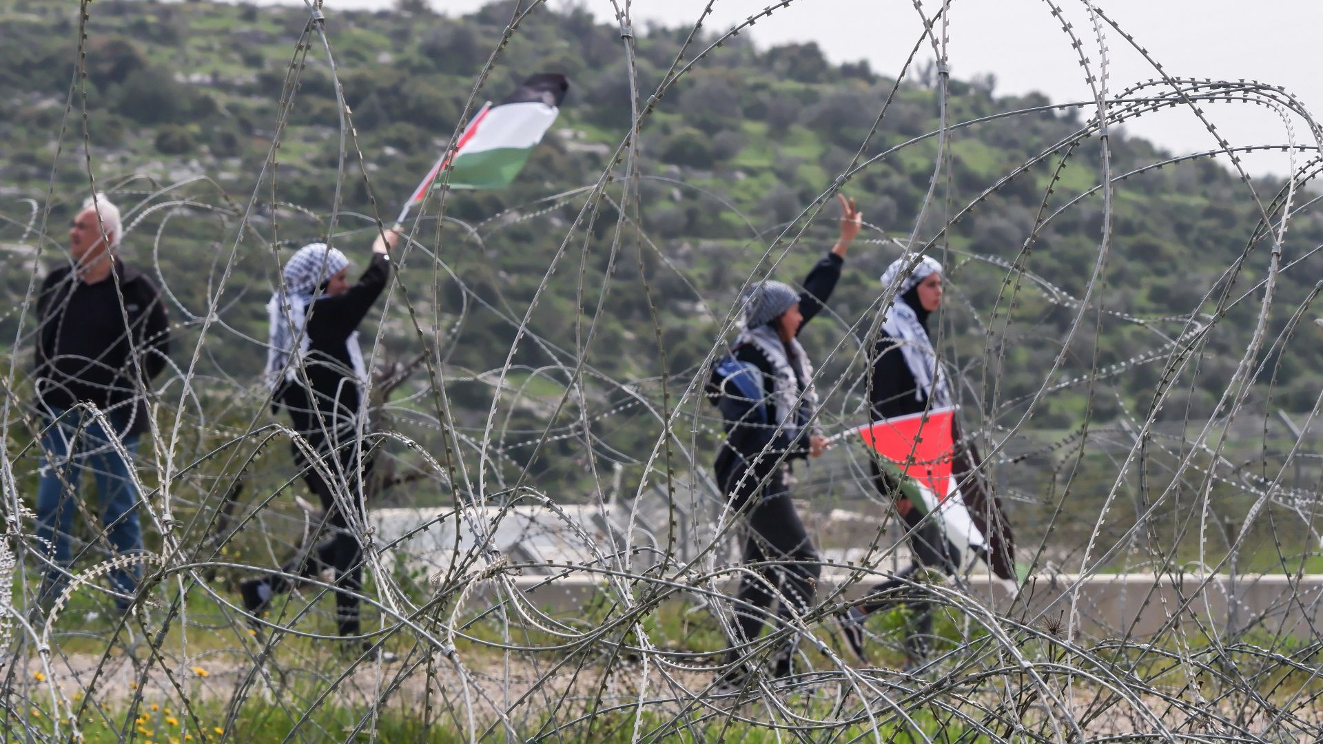 18. Les frontières s'estompent avant de se briser