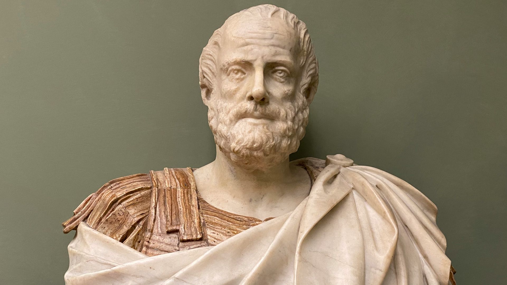 2. "La connaissance de soi est le début de toute sagesse