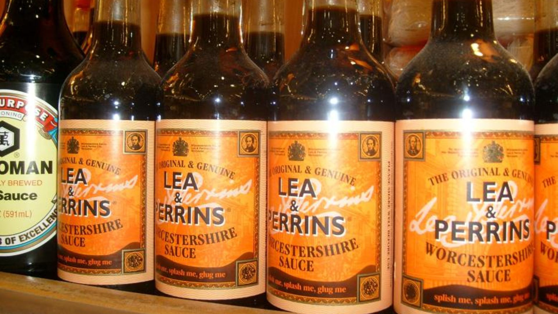 16. Sauce Worcestershire