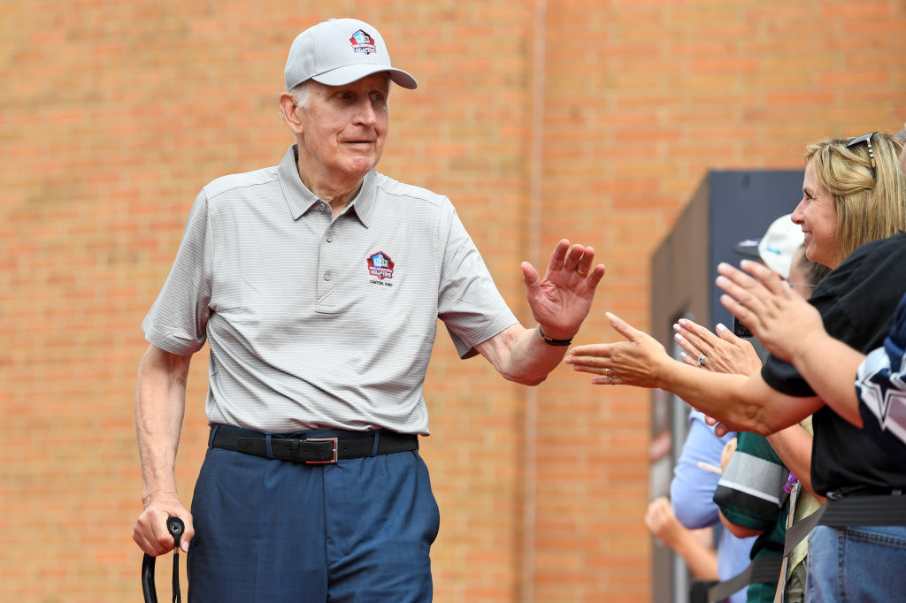 Former NFL commissioner dead at 84