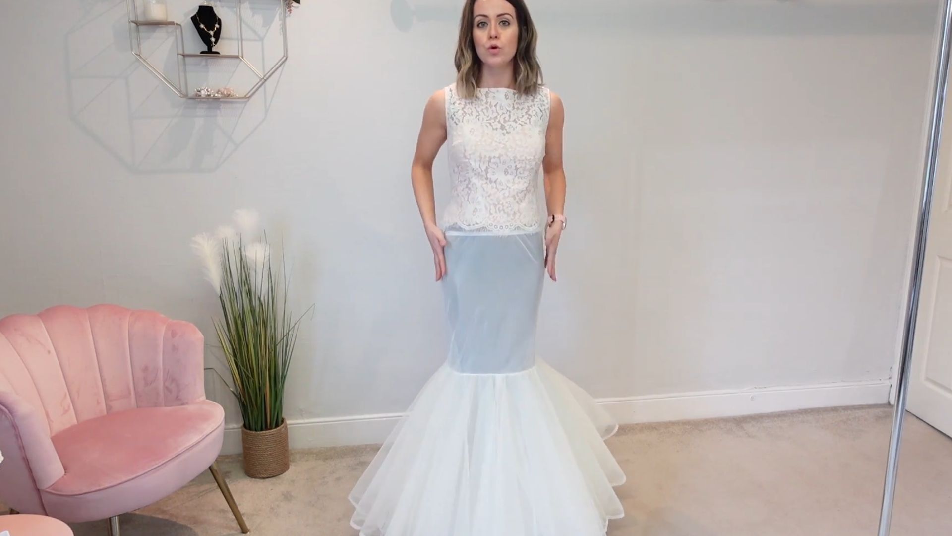 2. Incorporer des doublures ou des jupes de couleur