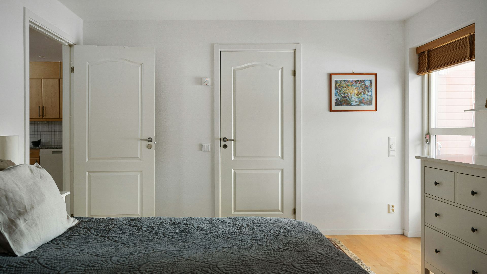 14. Espace arrière de la porte