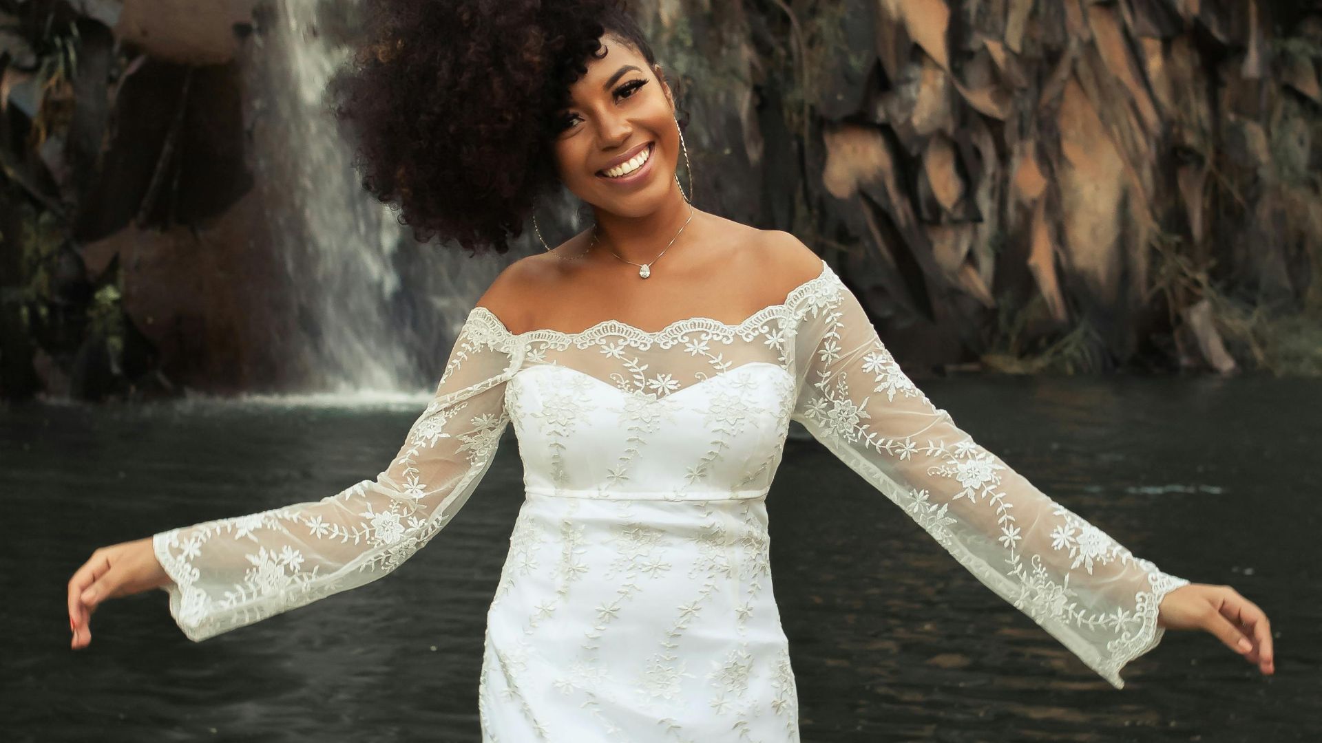 7. Manches Juliet en dentelle