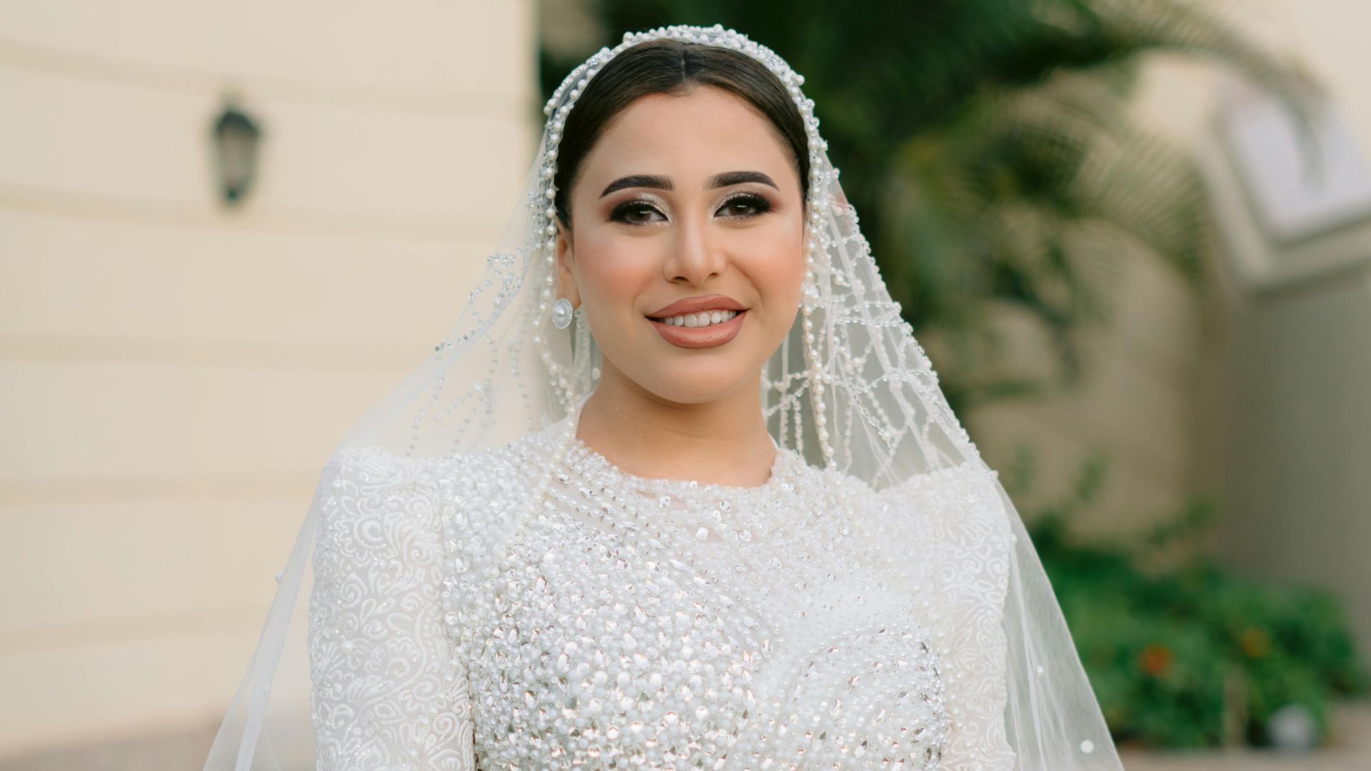 9. Superposition de dentelle mate