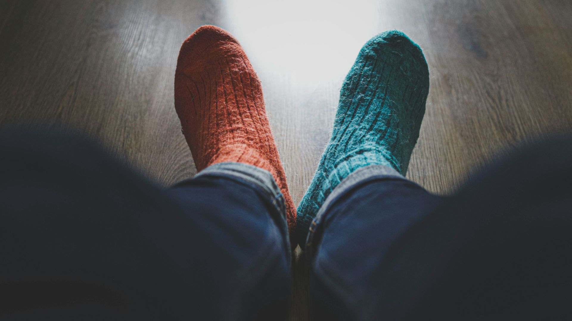 19. Porter volontairement des chaussettes dépareillées