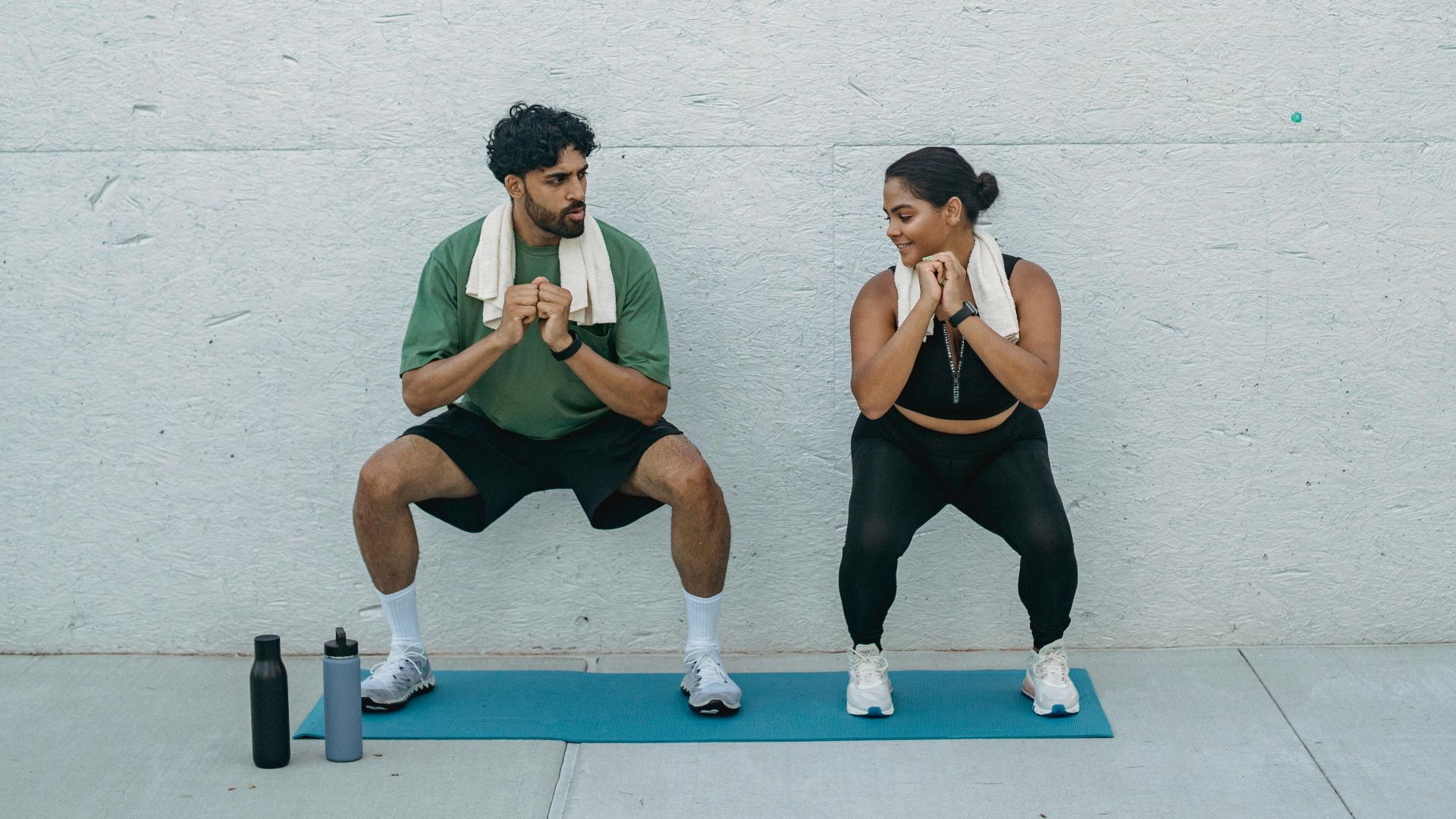 10. Squats muraux