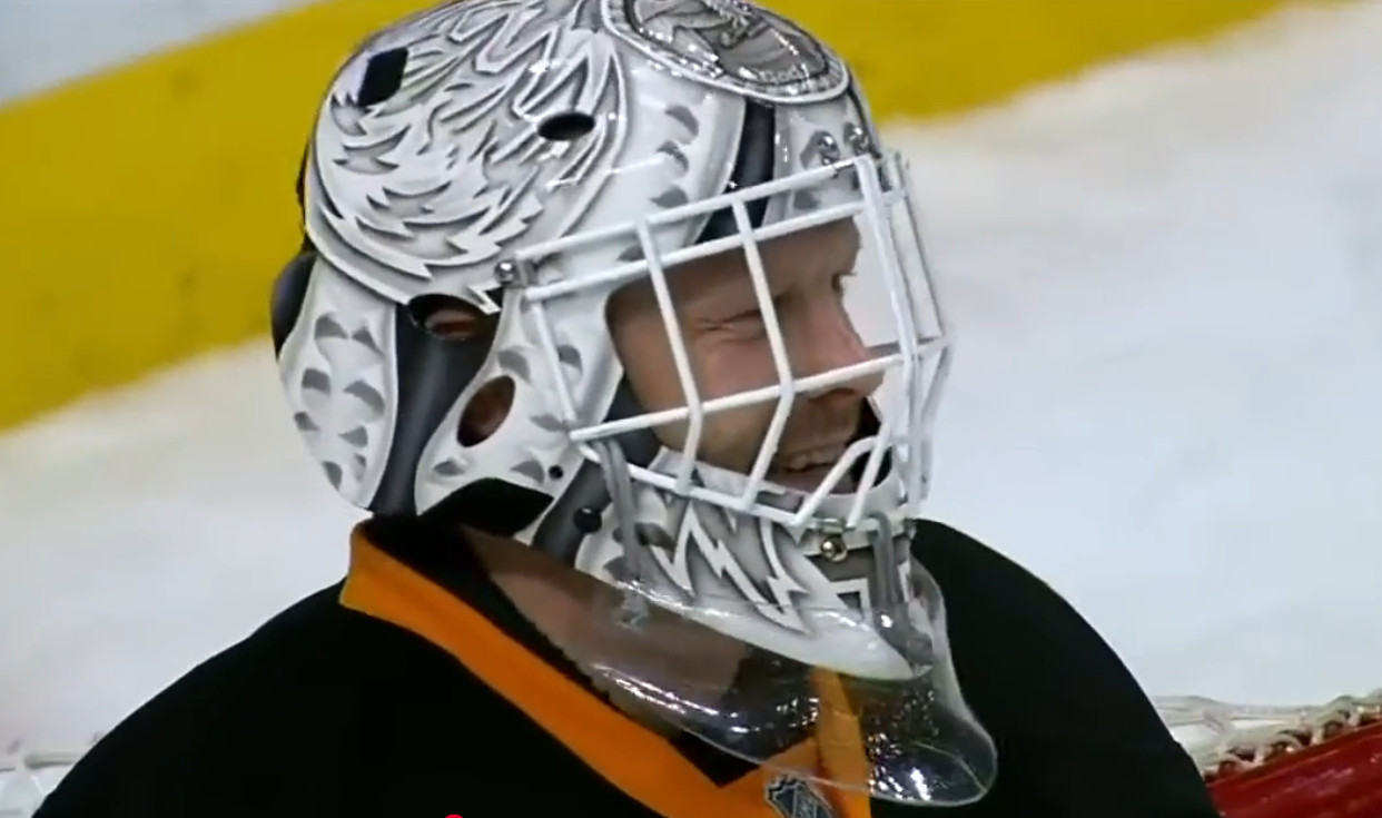 Tim Thomas and his bunker: Jonathan Huberdeau reveals more about the former goalie