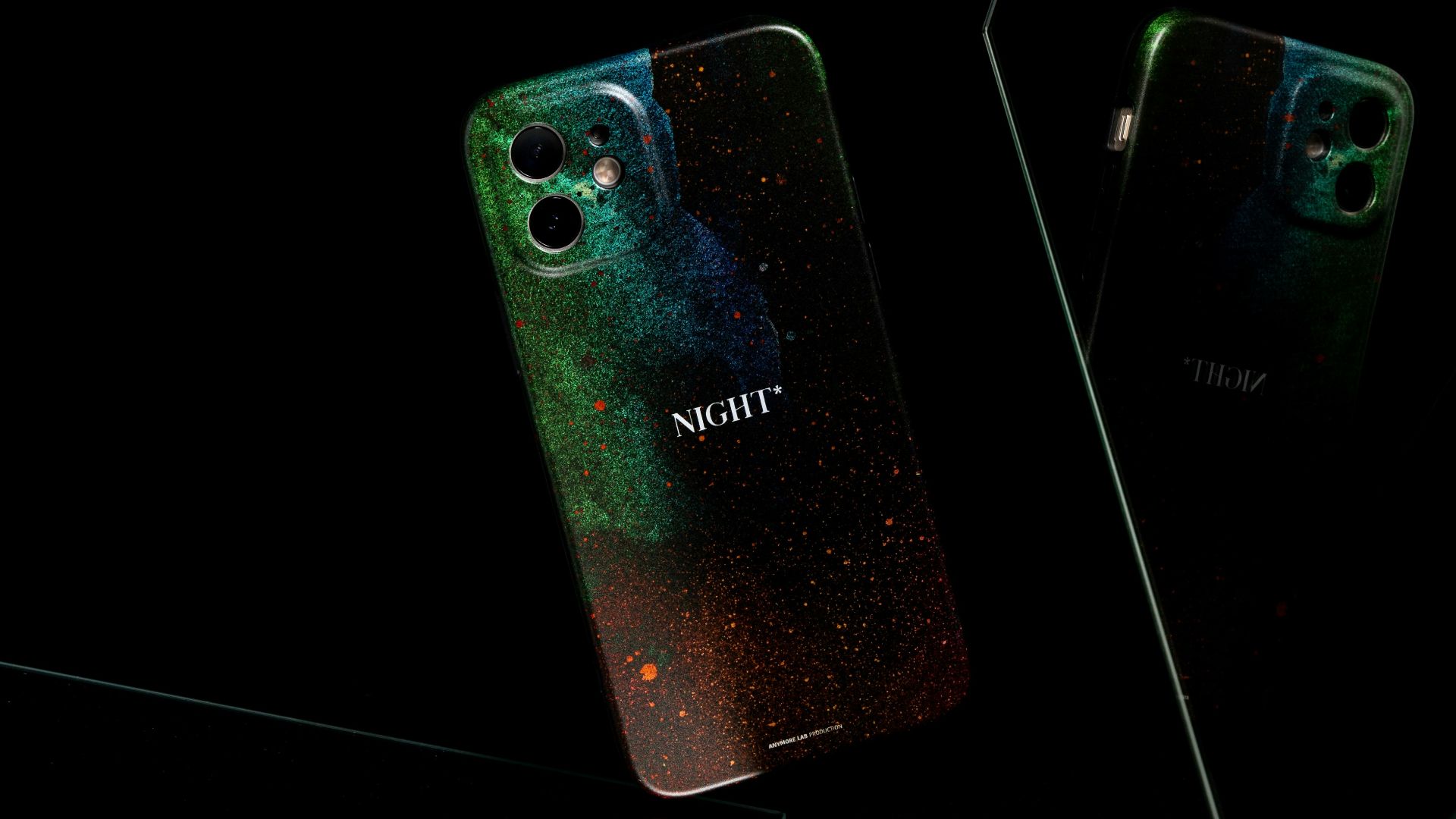 8. Étuis Galaxy phosphorescents