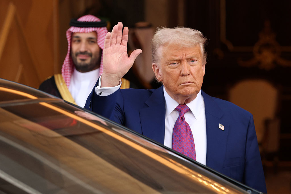 Saudi Crown Prince jet-sets for US ahead of meeting with Trump