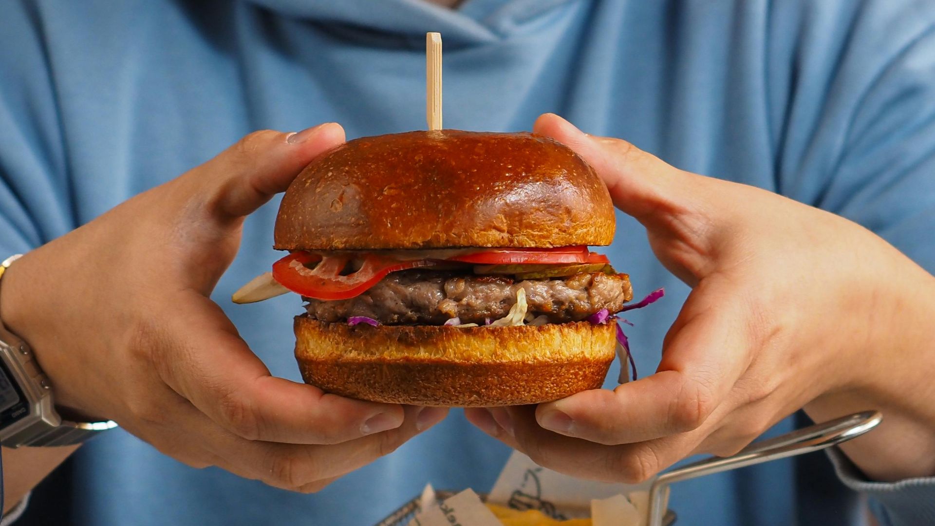 10 garnitures qui ne devraient pas figurer sur un burger et 10 incontournables