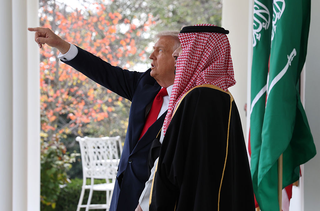 Les connexions personnelles font froncer les sourcils