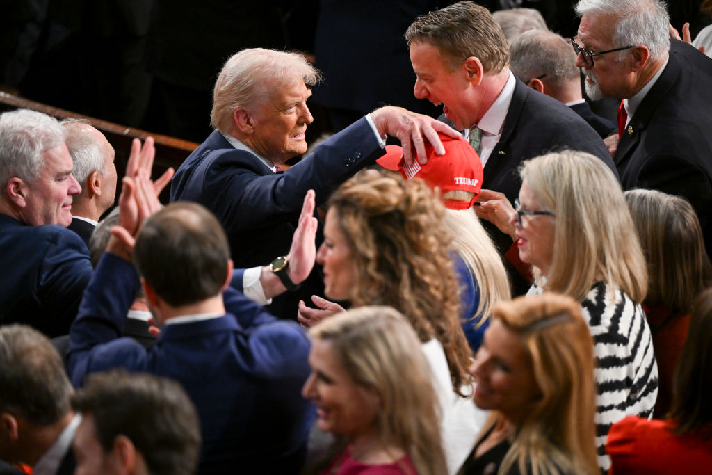 Donald se retourne contre Epstein