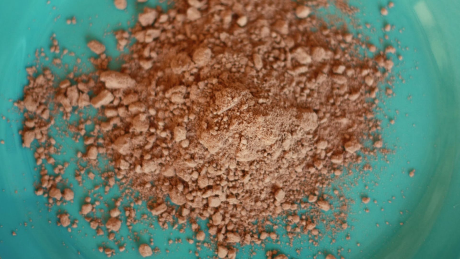 6. Poudre de cacao et noisettes