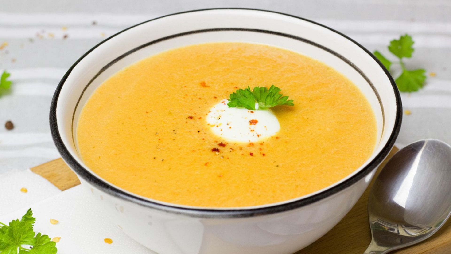 5. Bisque de patates douces au gingembre et à la carotte