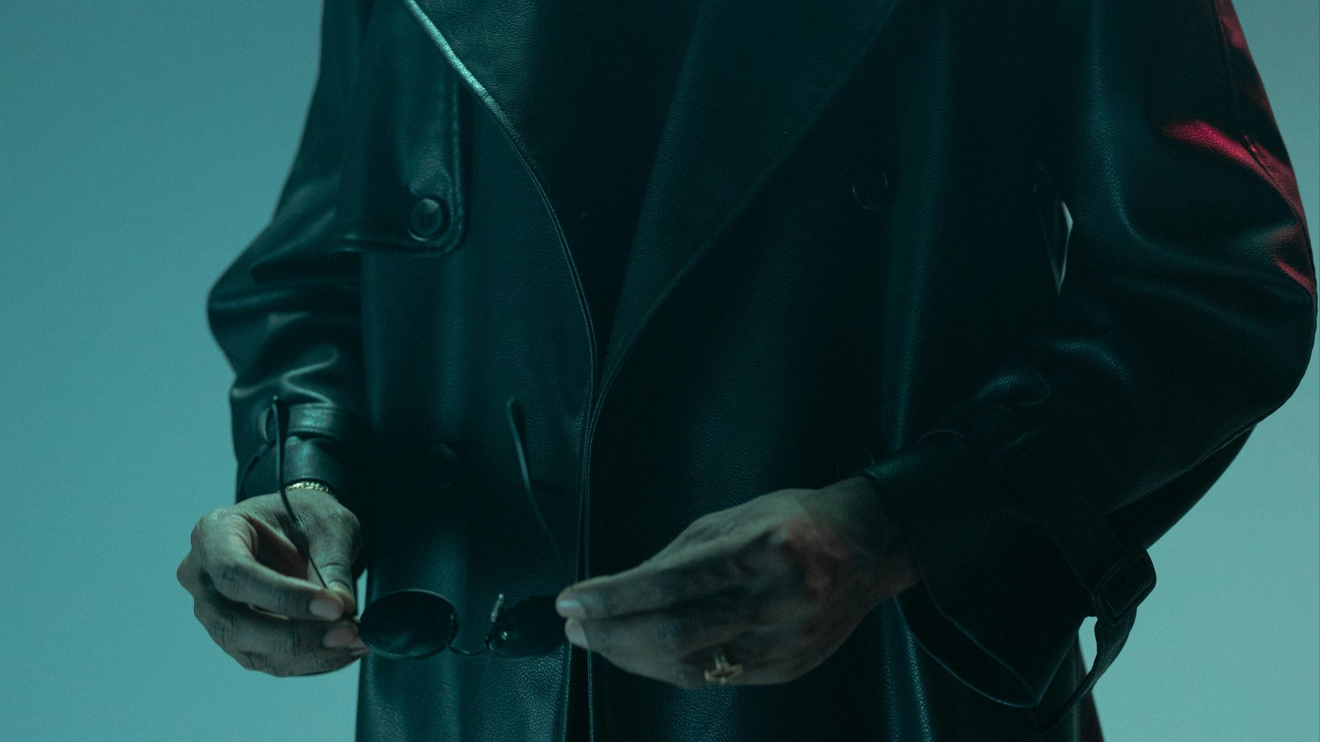 1. Le tronc classique en cuir