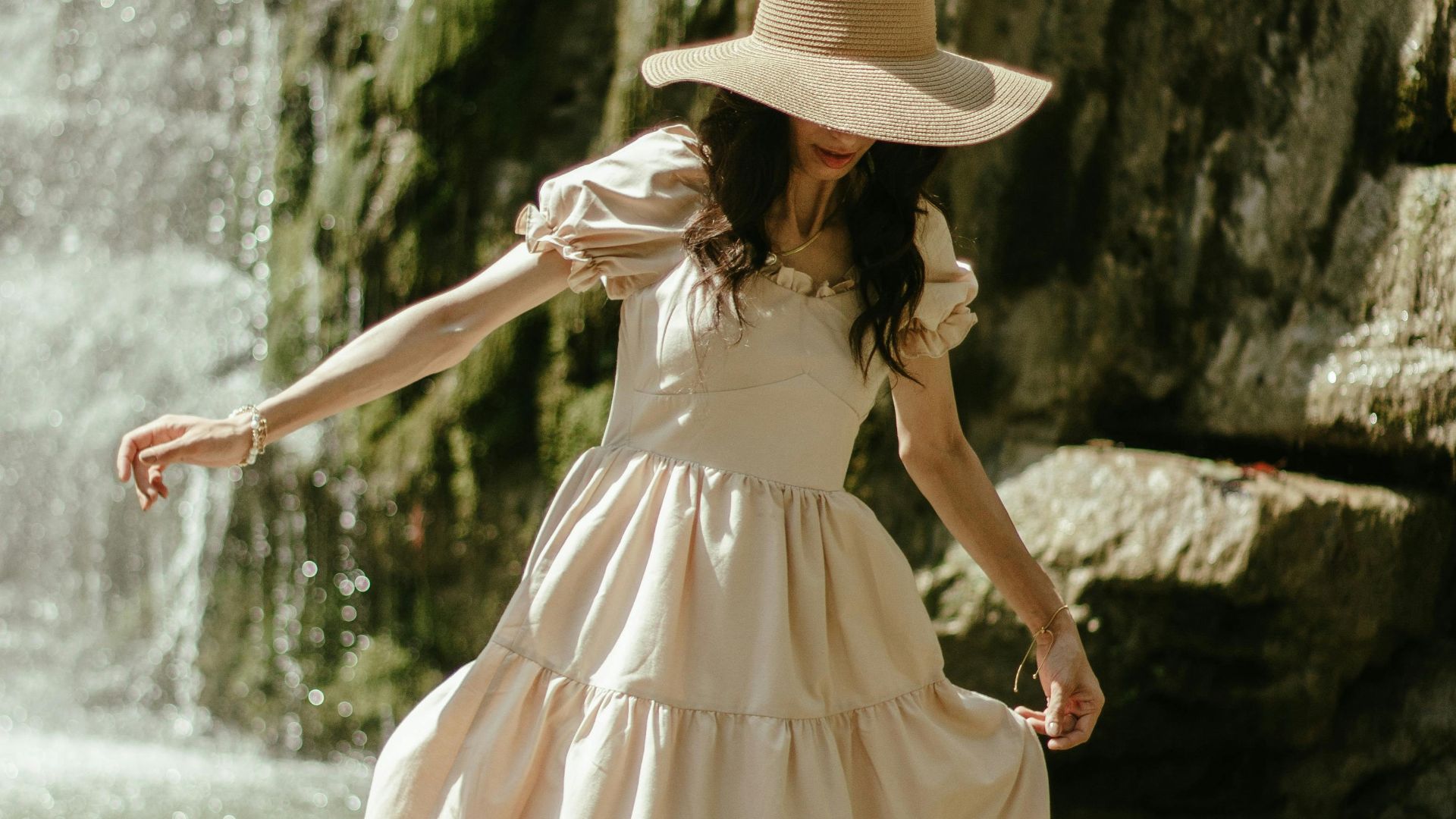 18. Robes longues aux silhouettes fluides