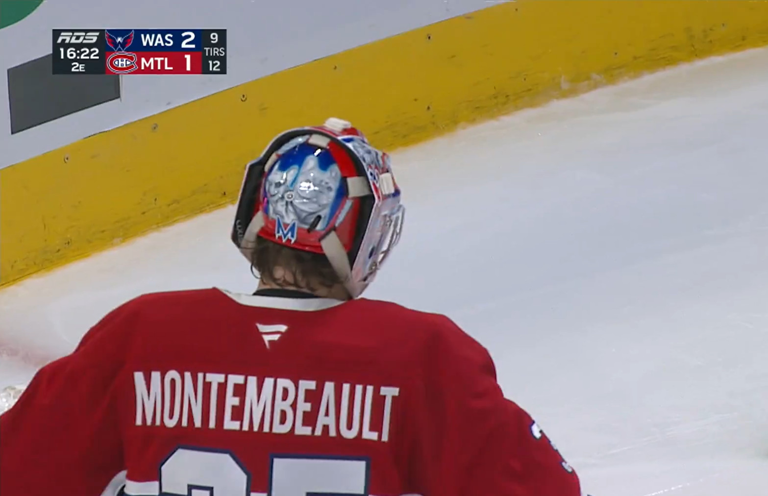 Three goals on 10 shots: Samuel Montembeault was forced out of the game
