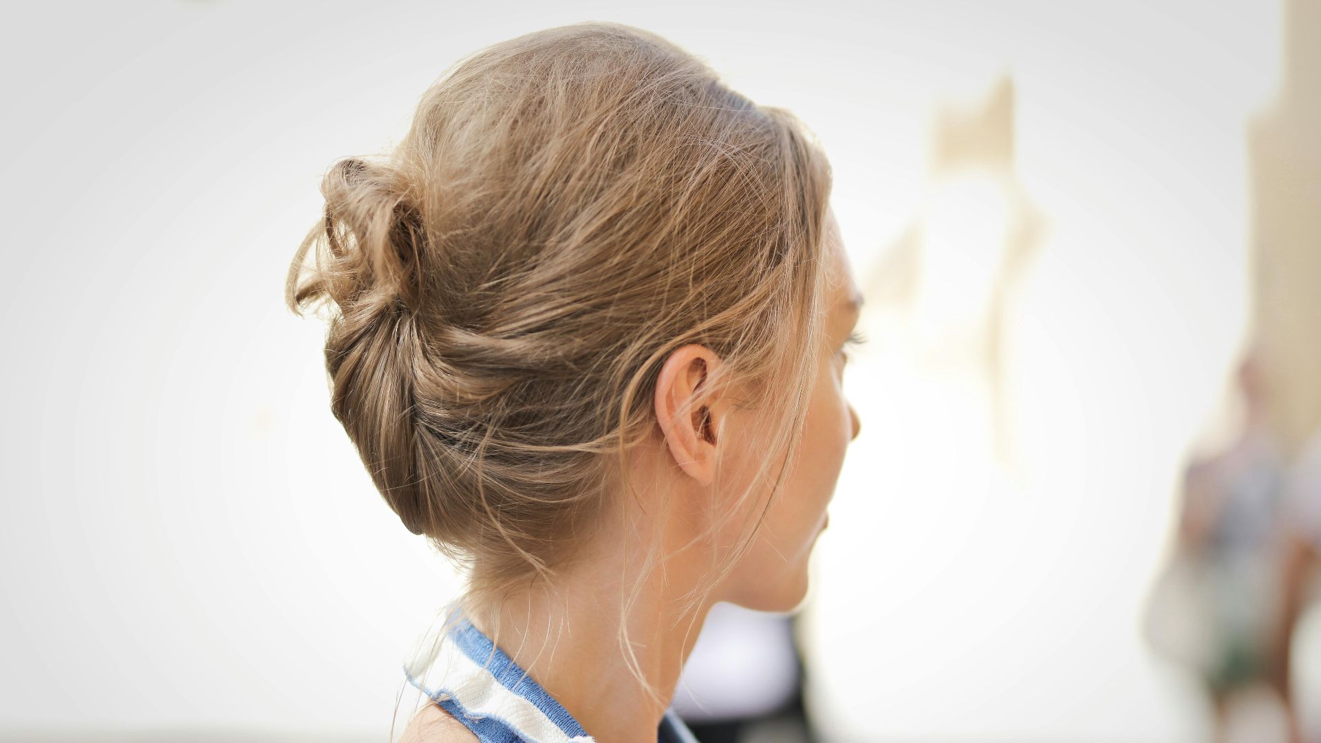 20. Barrette à cheveux simple Pullback