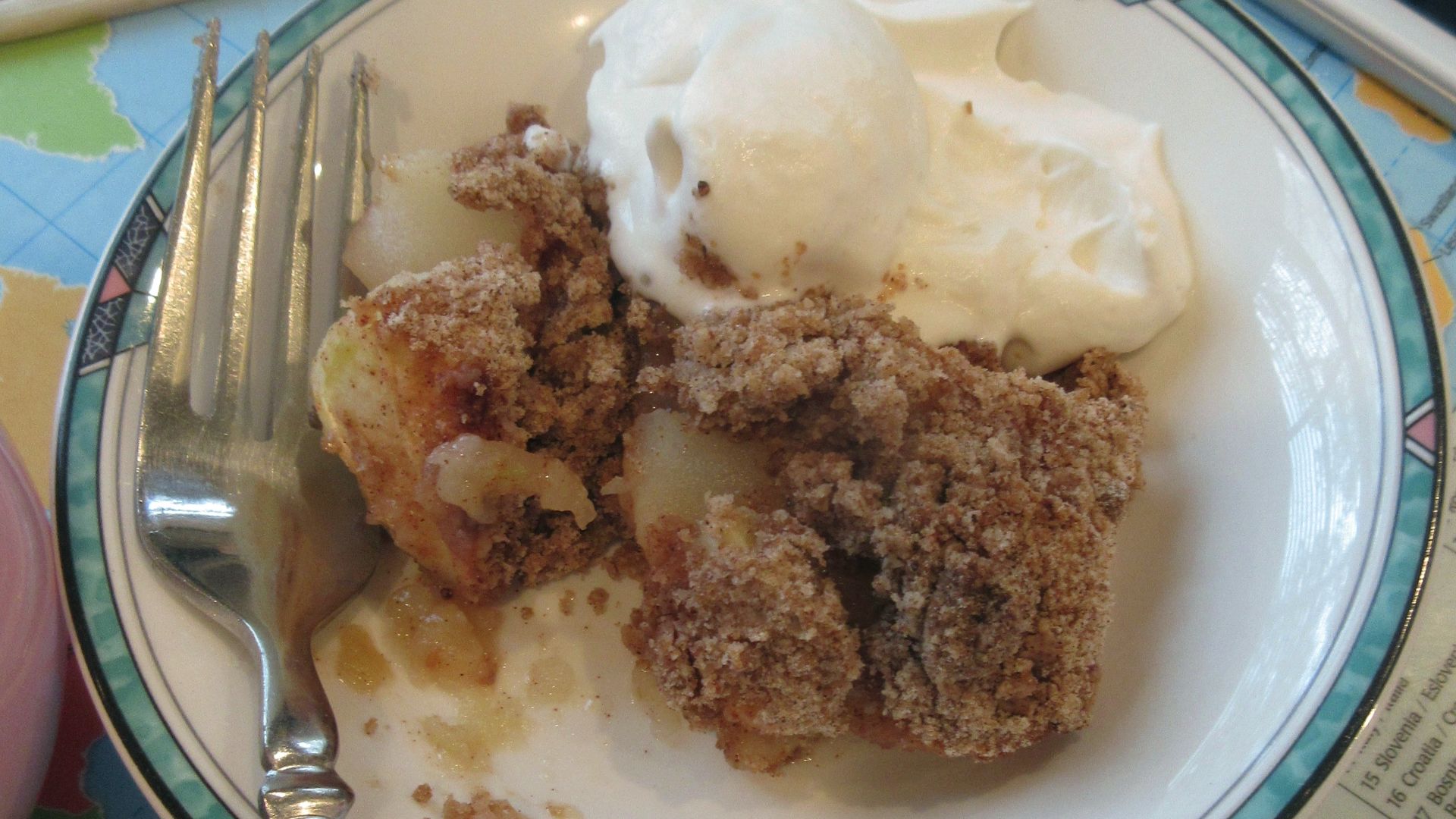 2. Croustillant aux pommes sain et garni d'avoine