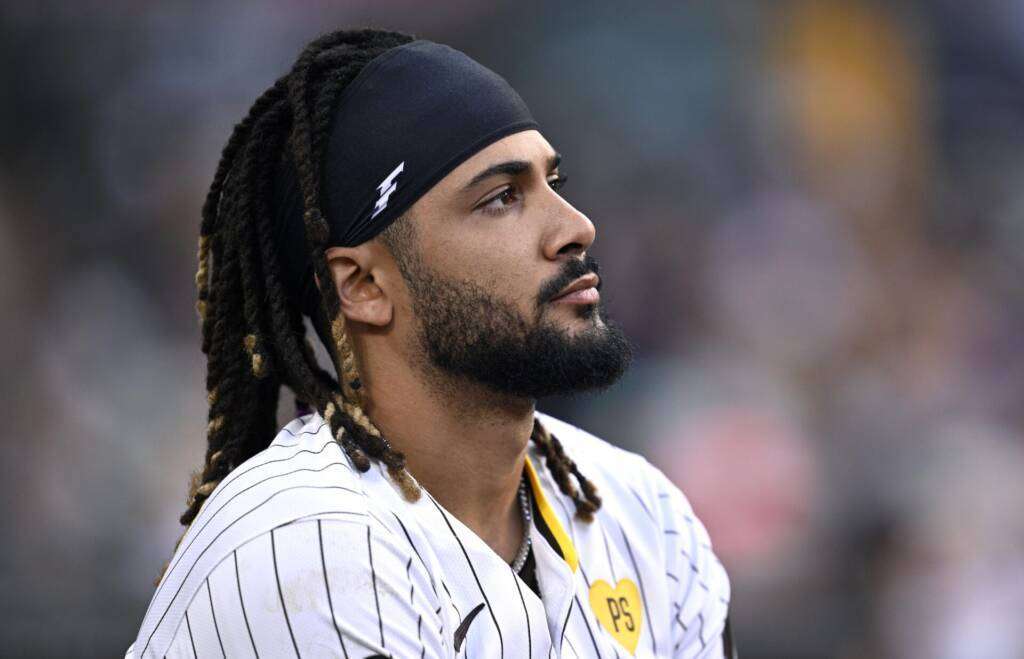 Michael Kay wants the Yankees to pick up Fernando Tatis Jr