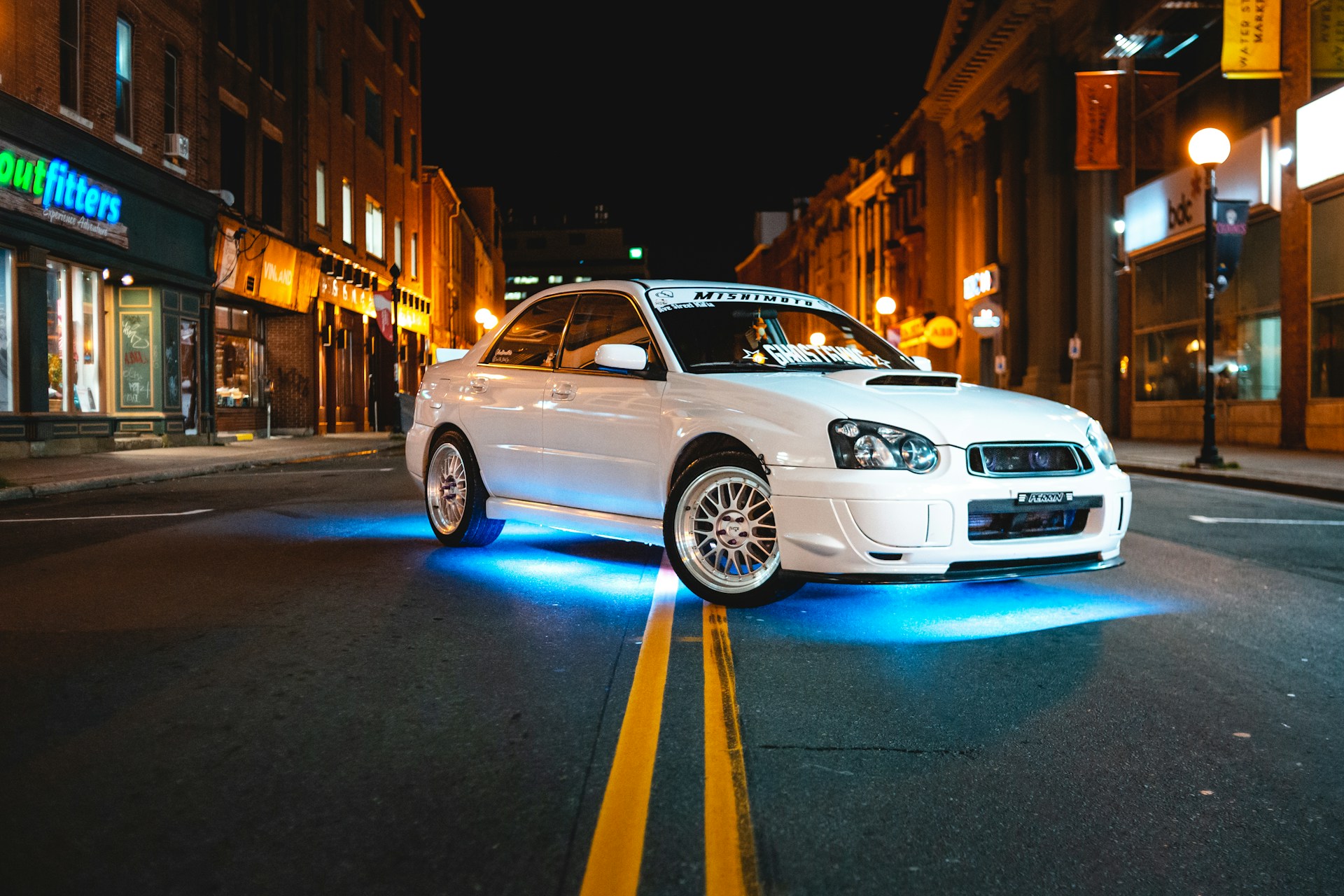 Decorative under-car lighting