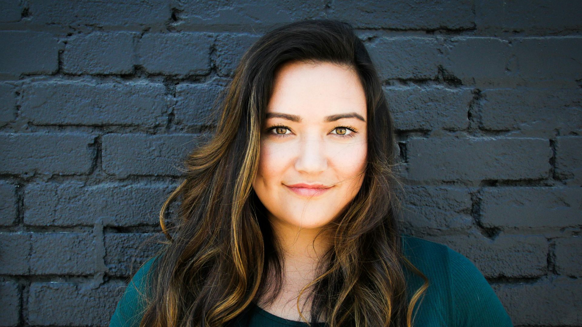 10 raisons d’utiliser une huile capillaire et 10 erreurs à éviter