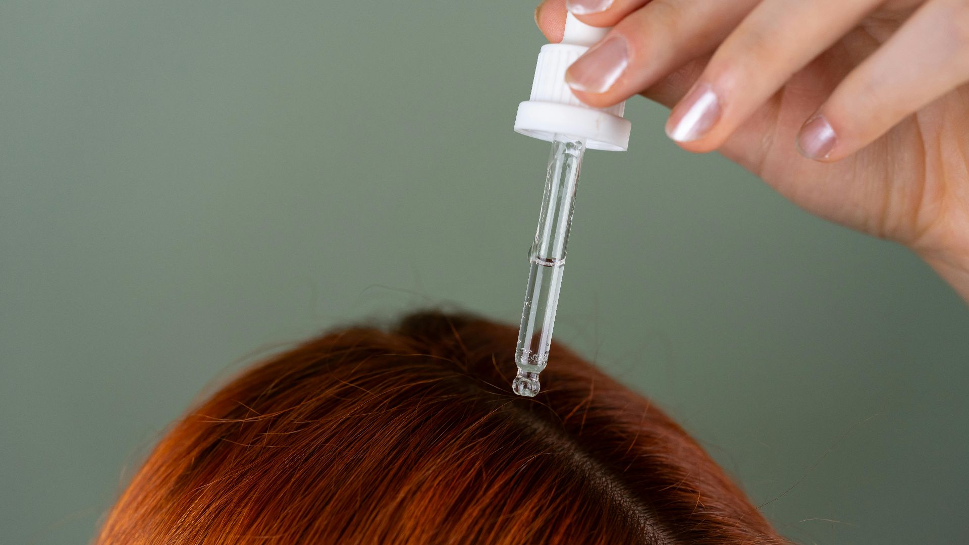 1. Nourrit le cuir chevelu avec des nutriments essentiels