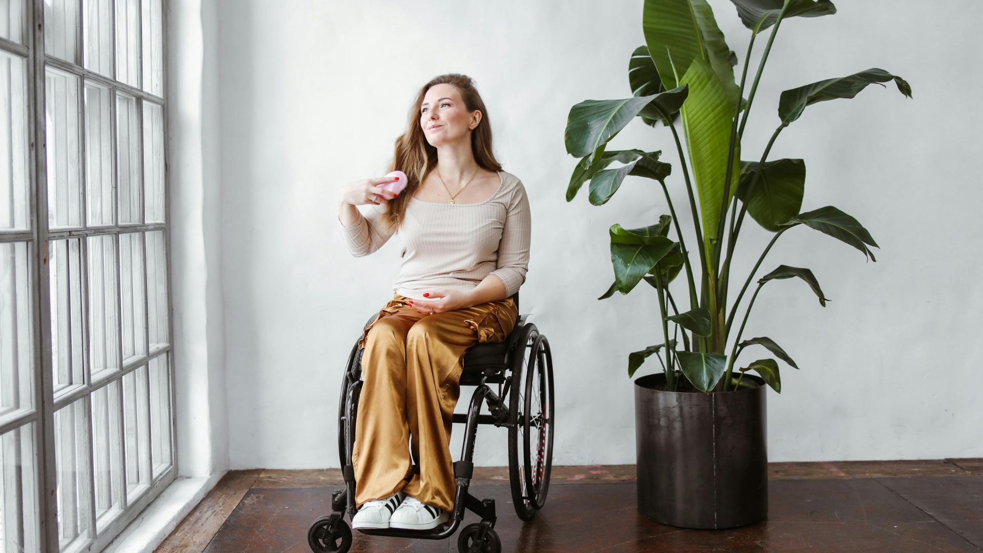 18. Pantalon en satin