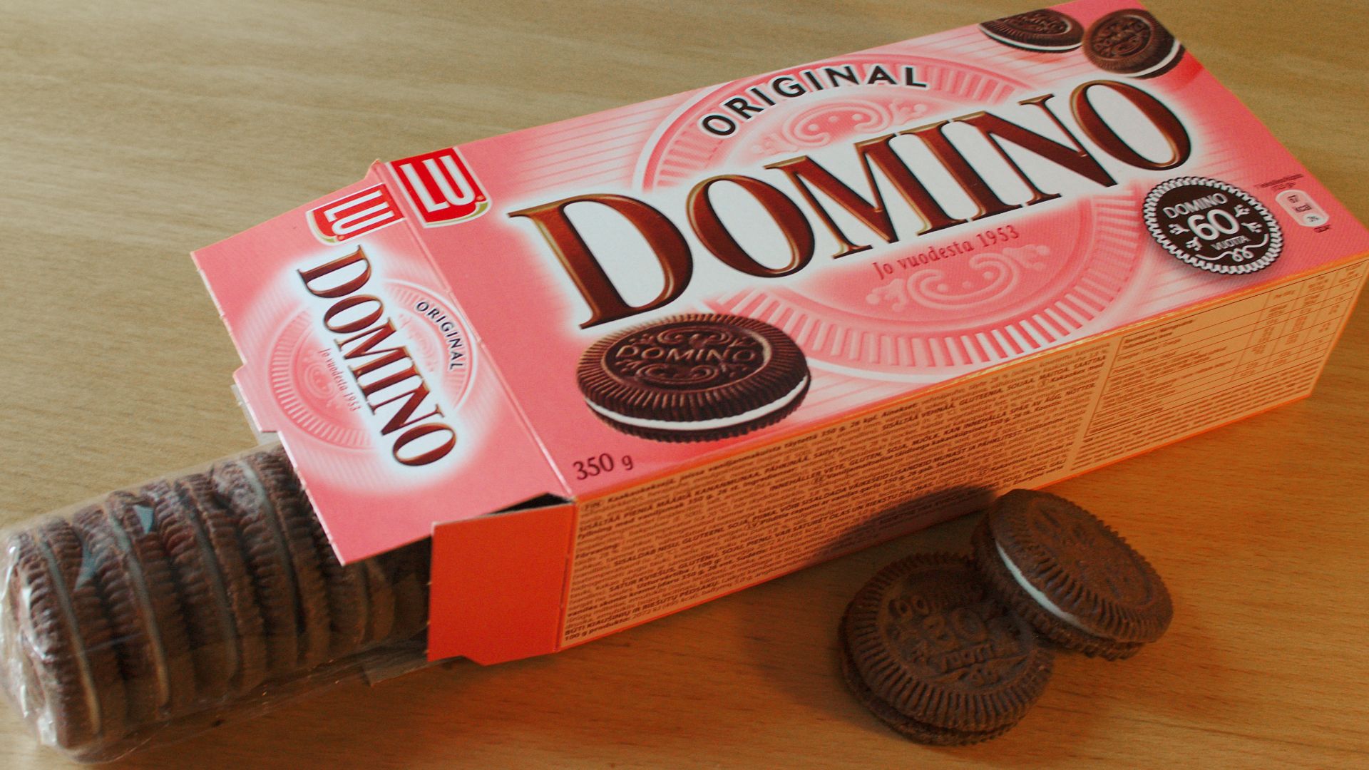 16. Biscuits emballés