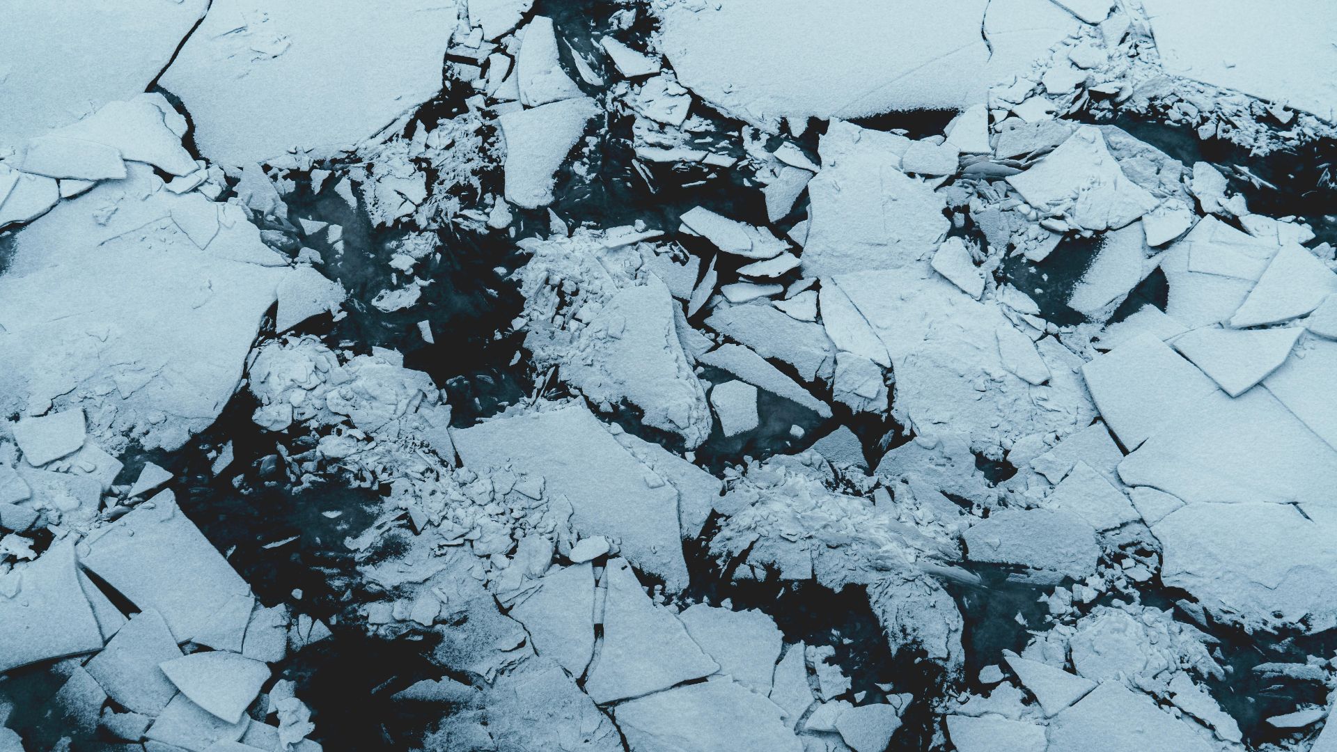 20. Éclats de glace brisée