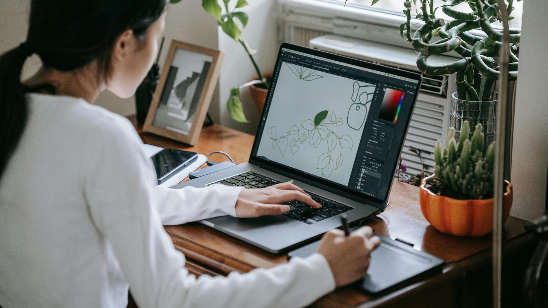 10. Intégrer la lumière naturelle et les plantes dans votre installation