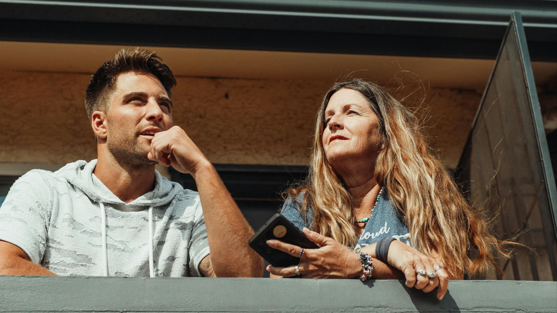 19. Difficulté à évaluer la distance entre les objets